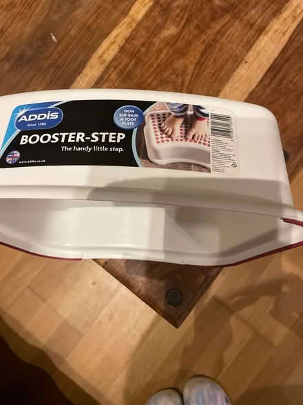 Photo of free Addis booster step hardly used (Chessington KT9) #1