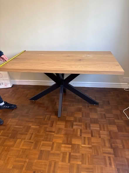 Photo of free Dining table 150 x 85cm (Notting Hill Gate W11) #1