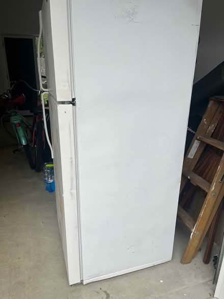 Photo of free Refrigerator (Middletown, NJ) #3