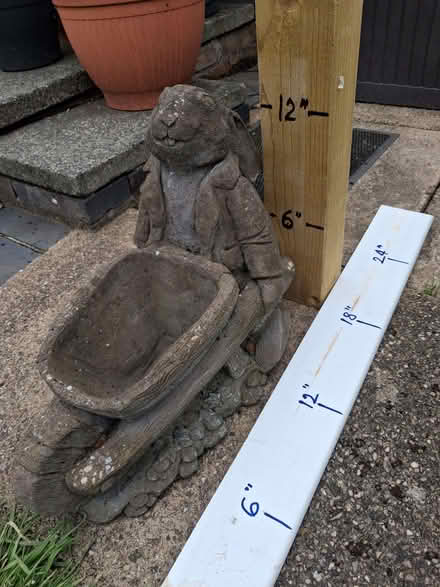 Photo of free concrete rabbit garden planter (Hay Mills B25) #2