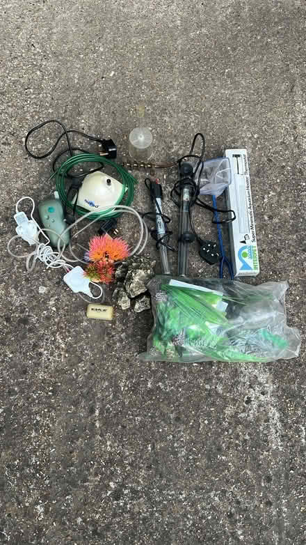 Photo of free Aquarium stuff (UB7) #1
