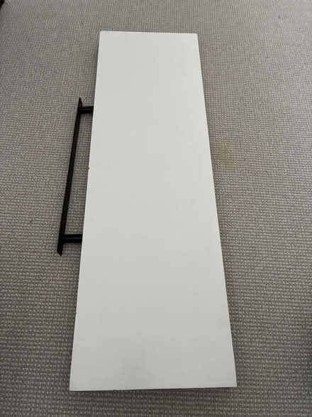 Photo of free White shelf with hidden supports (Marlow SL7) #1