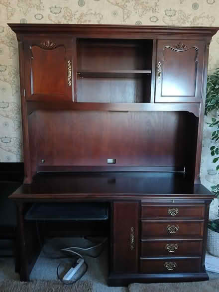 Photo of free Cabinet desk (PA Race & 8th) #1