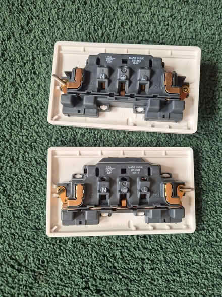 Photo of free electrical parts (Holmer Green HP15) #4