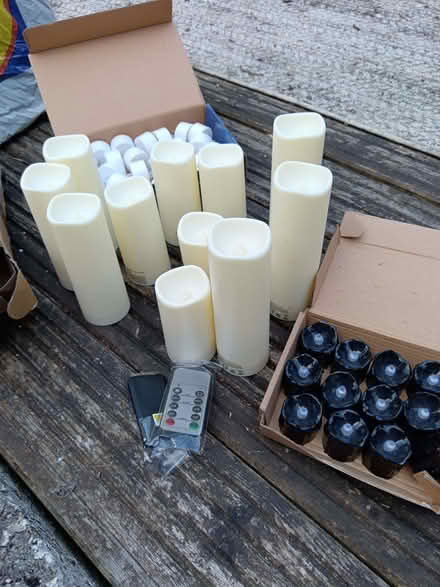Photo of free Various battery candles (Woodstock OX20) #1