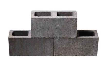 Photo of Breeze blocks (Risinghurst OX3) #1