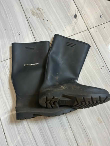 Photo of free Size 7 Wellies (NW5) #1