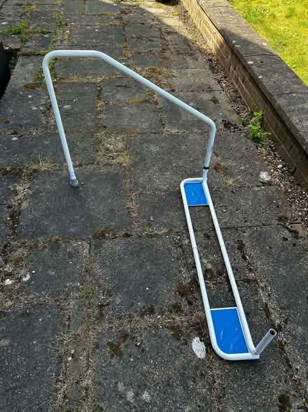 Photo of free Easy rise bed aid for single bed (Old Town HP2) #2