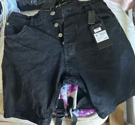 Photo of free Black shot (Frome BA11) #2
