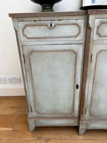 Photo of free Shabby Chic Blue painted sideboard (Notting Dale W11) #3