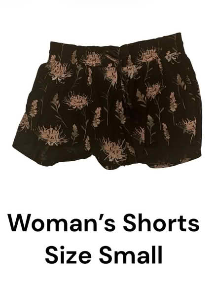 Photo of free Woman’s Shorts (Brooklyn Storage) #1