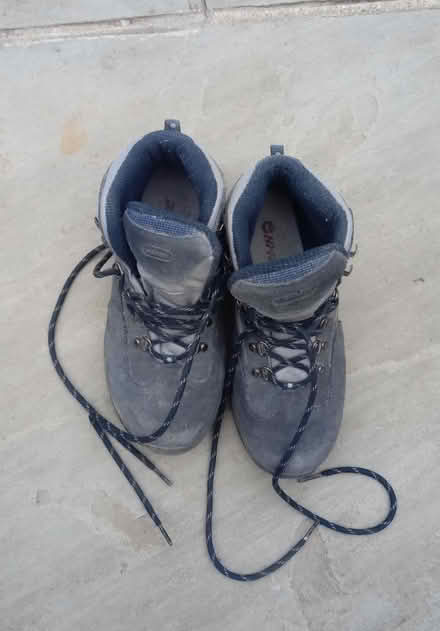 Photo of free Walking boots (Horsham, near Bennetts Field) #1