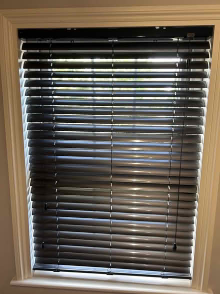 Photo of free Single metal blind (Leatherhead) #1