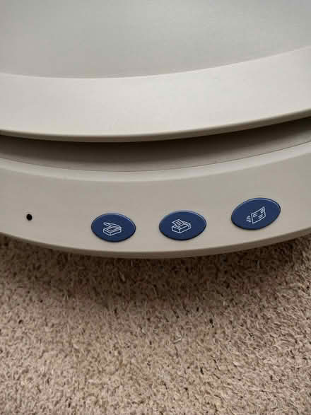 Photo of free HP Scanjet 4200C (Highcliffe BH23) #2