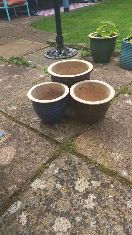 Photo of free Three garden pots (Curbridge OX29) #1