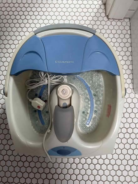 Photo of free Champneys Footspa (AL1) #1