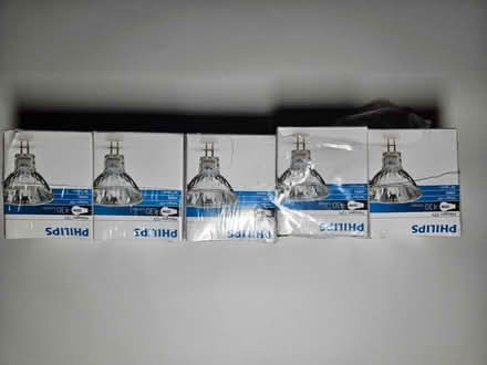 Photo of free 5 x philips Halogen bulbs (Portsea PO1) #2