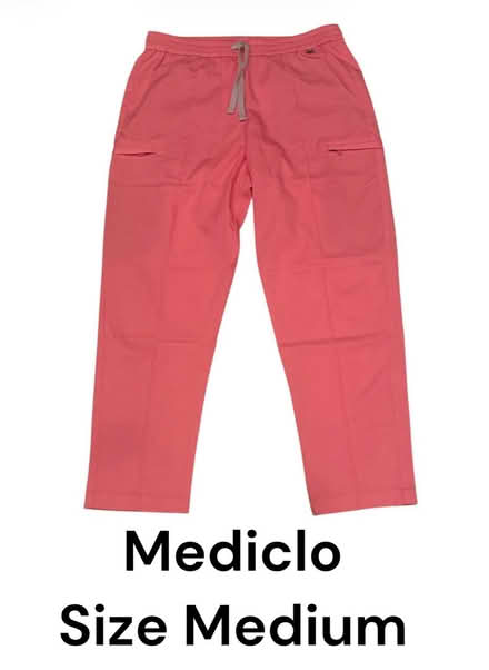 Photo of free Mesiclo Woman’s Pants (Brooklyn Storage) #1