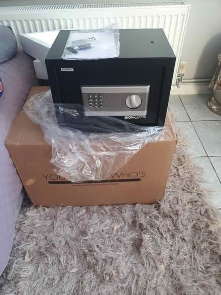 Photo of free Electronic safe (Elstow MK42) #1