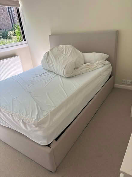 Photo of free Double bet with mattress (Notting Hill Gate W11) #3
