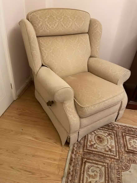 Photo of free Recliner chair (Cadoxton-juxta-Neath SA10) #1