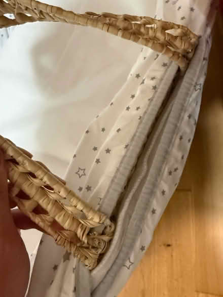 Photo of free Claire de Lune Moses basket (Willesden NW2) #3