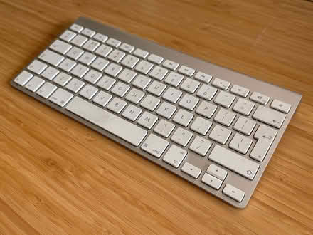 Photo of free Apple Bluetooth keyboard (Sevenoaks TN13) #1