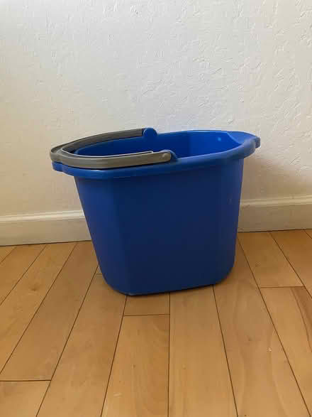 Photo of free Bucket (Cupertino foothills) #1
