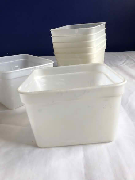 Photo of free Set of 7 Plastic pots (Harrogate HG2) #3