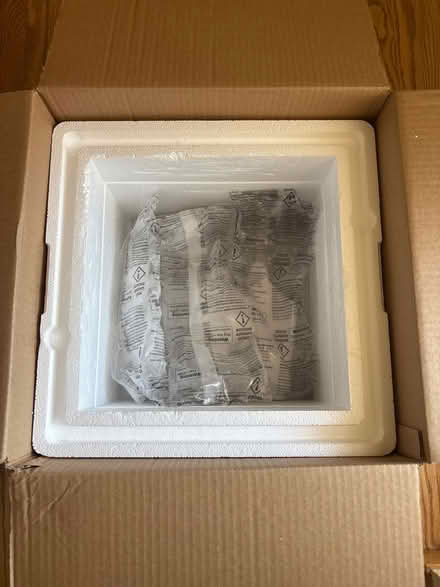 Photo of free Cooler with dry ice packs (Highland Ave, RWC) #1