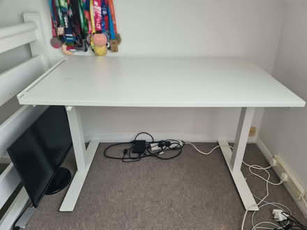 Photo of free Desk (Dalston E8) #1