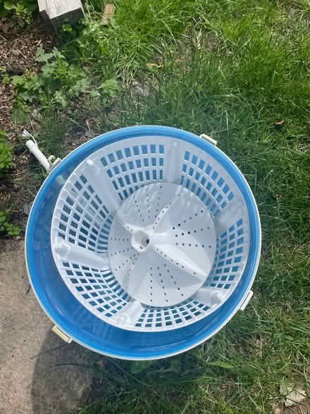 Photo of free Manual washing machine (Maldon CM9) #3