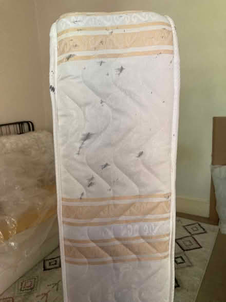 Photo of free Mattress (Upper Clapton E5) #3