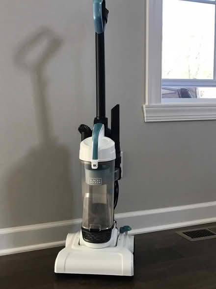 Photo of free Black and Decker BDLCE101 Vacuum (Burlingame, CA) #1