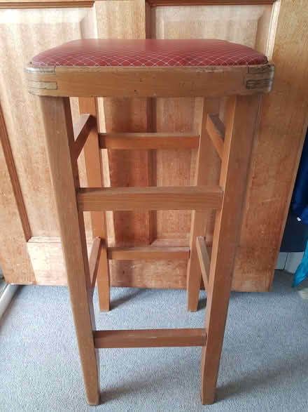 Photo of free Tall stool classic (Kendal LA9) #1