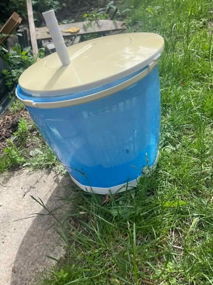 Photo of free Manual washing machine (Maldon CM9) #2