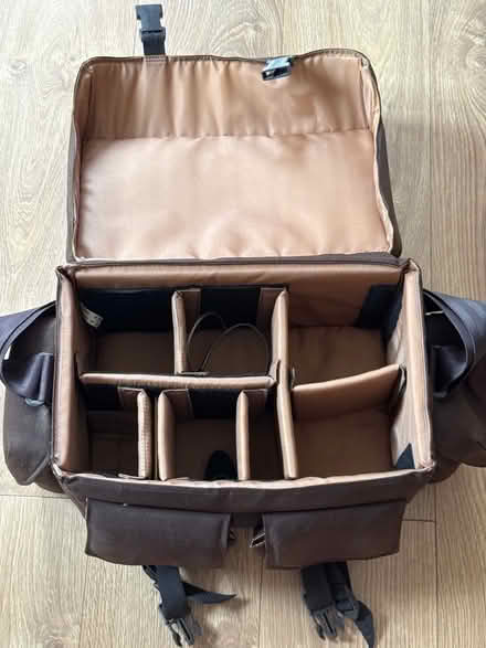 Photo of free Camera bag (Tuplin Park TQ12) #1