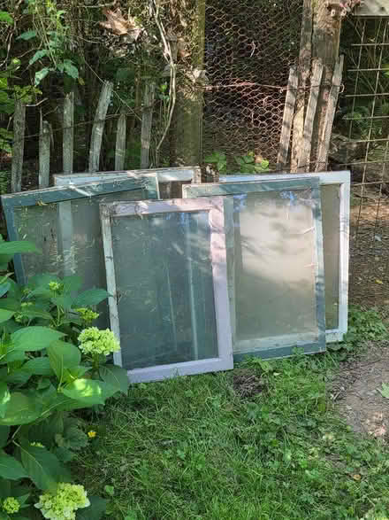 Photo of free Five Vintage Windows (Granite Falls/Lake Stevens) #2