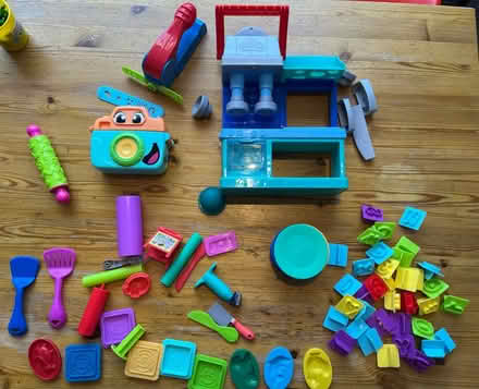 Photo of free Play-do toys (Brixton, SW9) #1