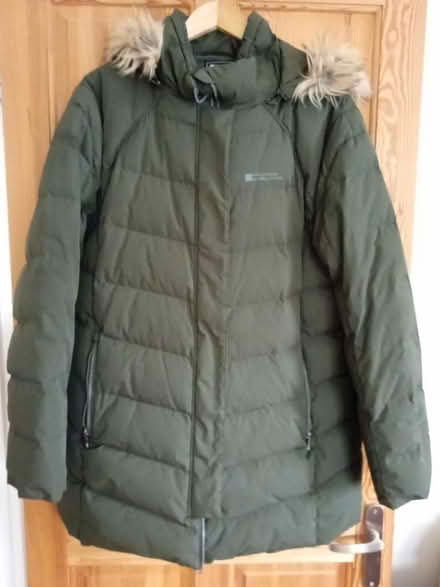 Photo of free Womens padded coat UK 20 large (Barnet EN5) #1