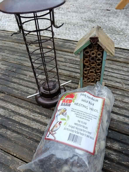 Photo of free Bird feeder and willow edging (Woodstock OX20) #2