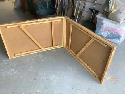 Photo of free Wallpaper Pasting Table (Horsell GU21) #1