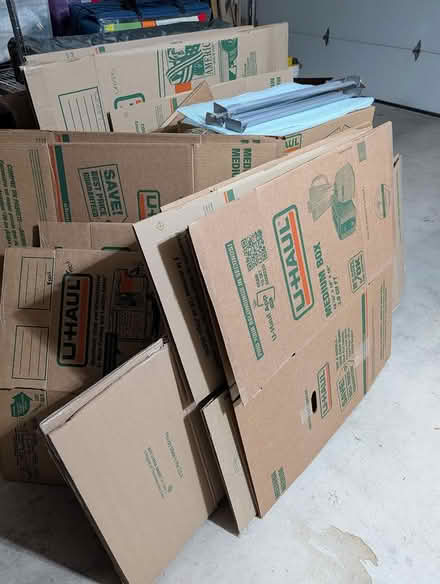 Photo of free Uhaul moving boxes (Southern West of Unser) #1