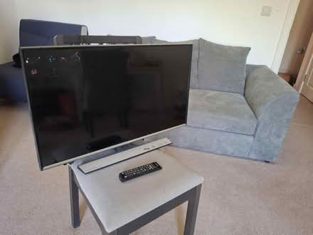 Photo of free 32in LED Tv (whyteleafe CR3) #2