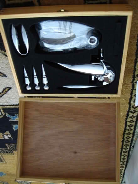 Photo of free Wine Serving Stainless Steel Accessories in Wooden Box (Coppull PR7) #2