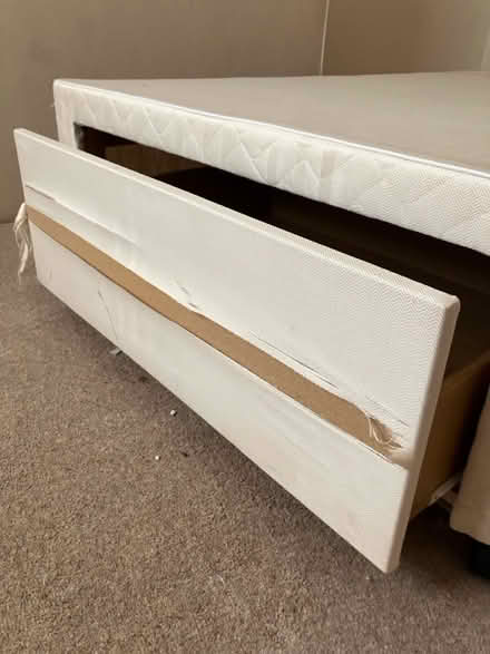 Photo of free 4’ 6” divan base (Tilehurst RG31) #3