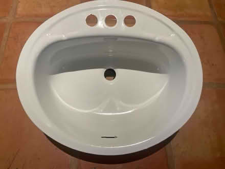 Photo of free bathroom lavatory sink - new in box (West Hills) #1