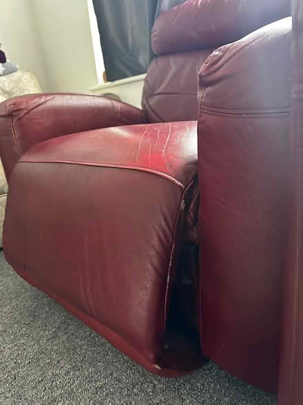 Photo of free 2 Red recliners (Portarlington Offaly) #4
