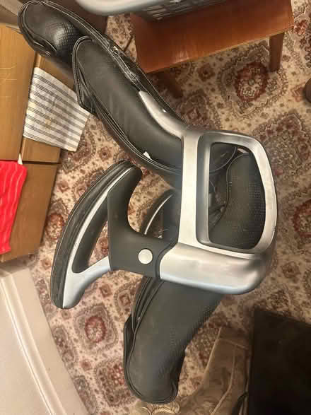 Photo of free executive chair (Alwoodley LS17) #2