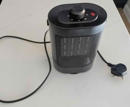 Photo of free Electric heater (Mitcham CR4) #1
